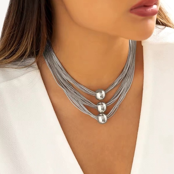 18K White Gold Plated Chunky Thick Layered Chain W/ Exaggerated Beads Necklace - Picture 4 of 7